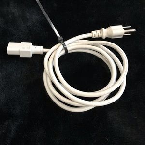 Longwell E55333 VW-1 3C/18AWG 300V TYPE SVT Computer Monitor Power Cord